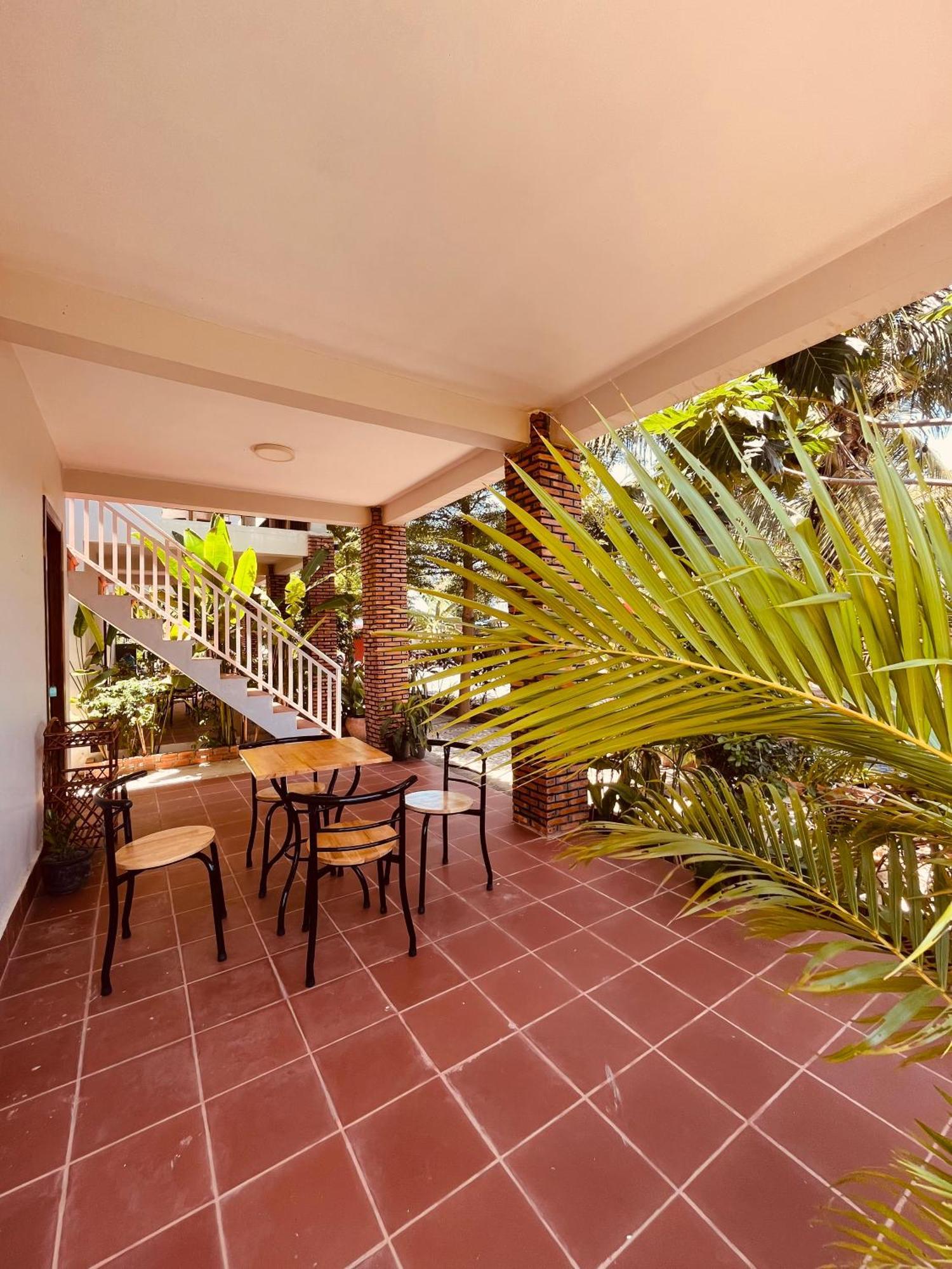 Coconut Lodge Кампот Екстериор снимка