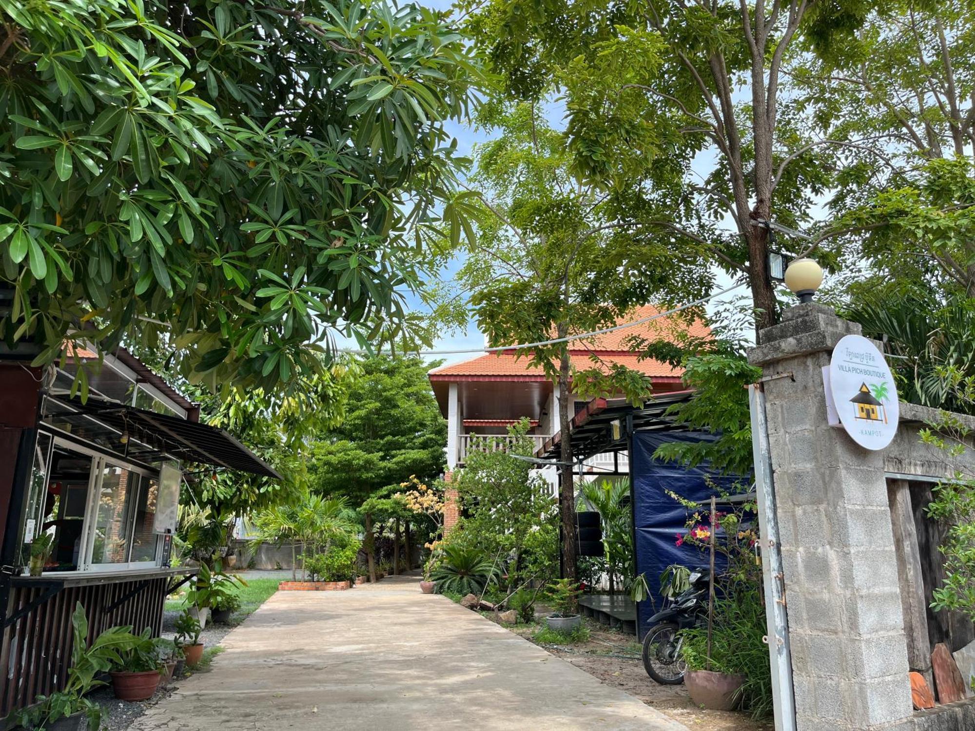 Coconut Lodge Кампот Екстериор снимка