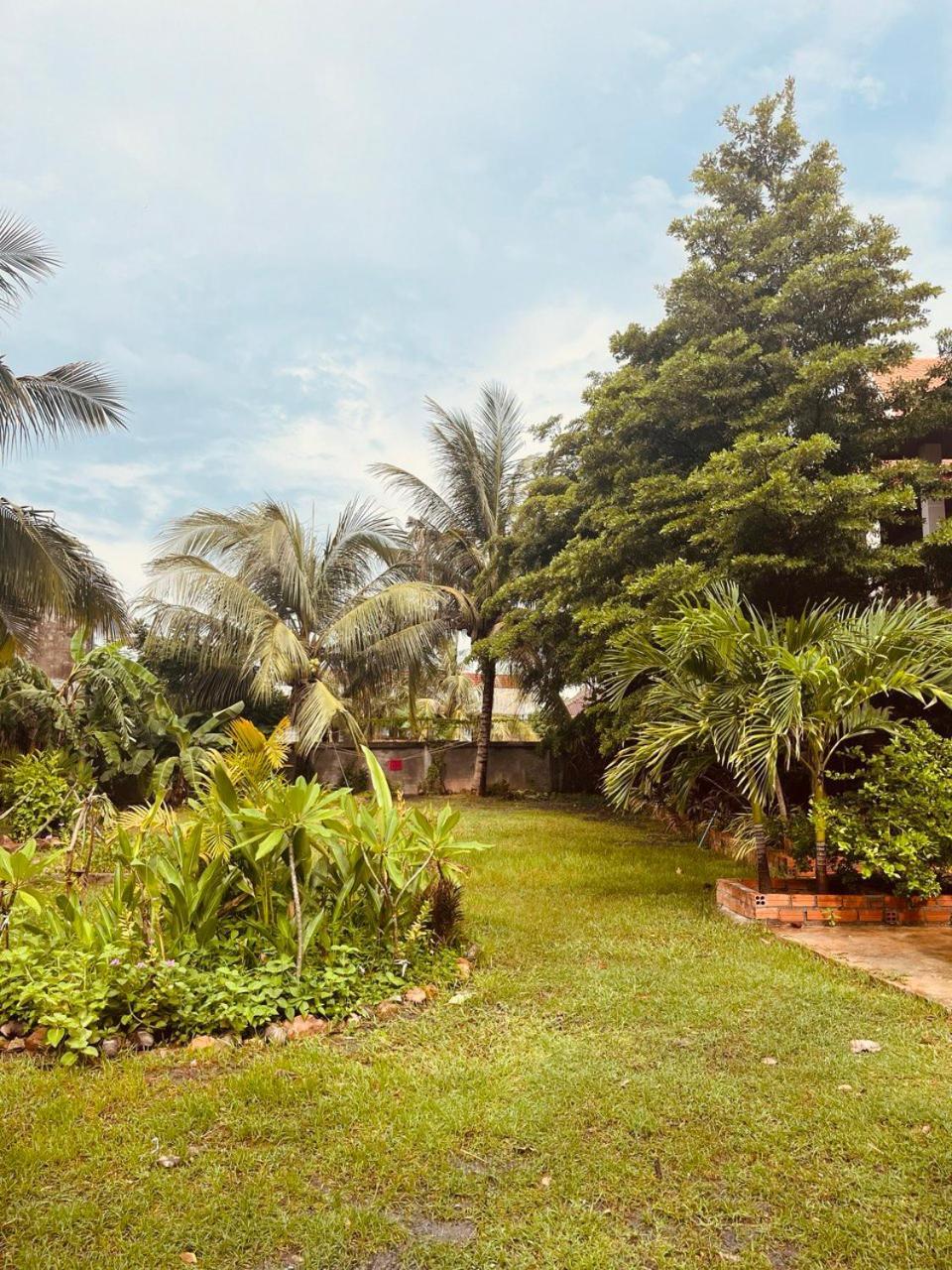 Coconut Lodge Кампот Екстериор снимка
