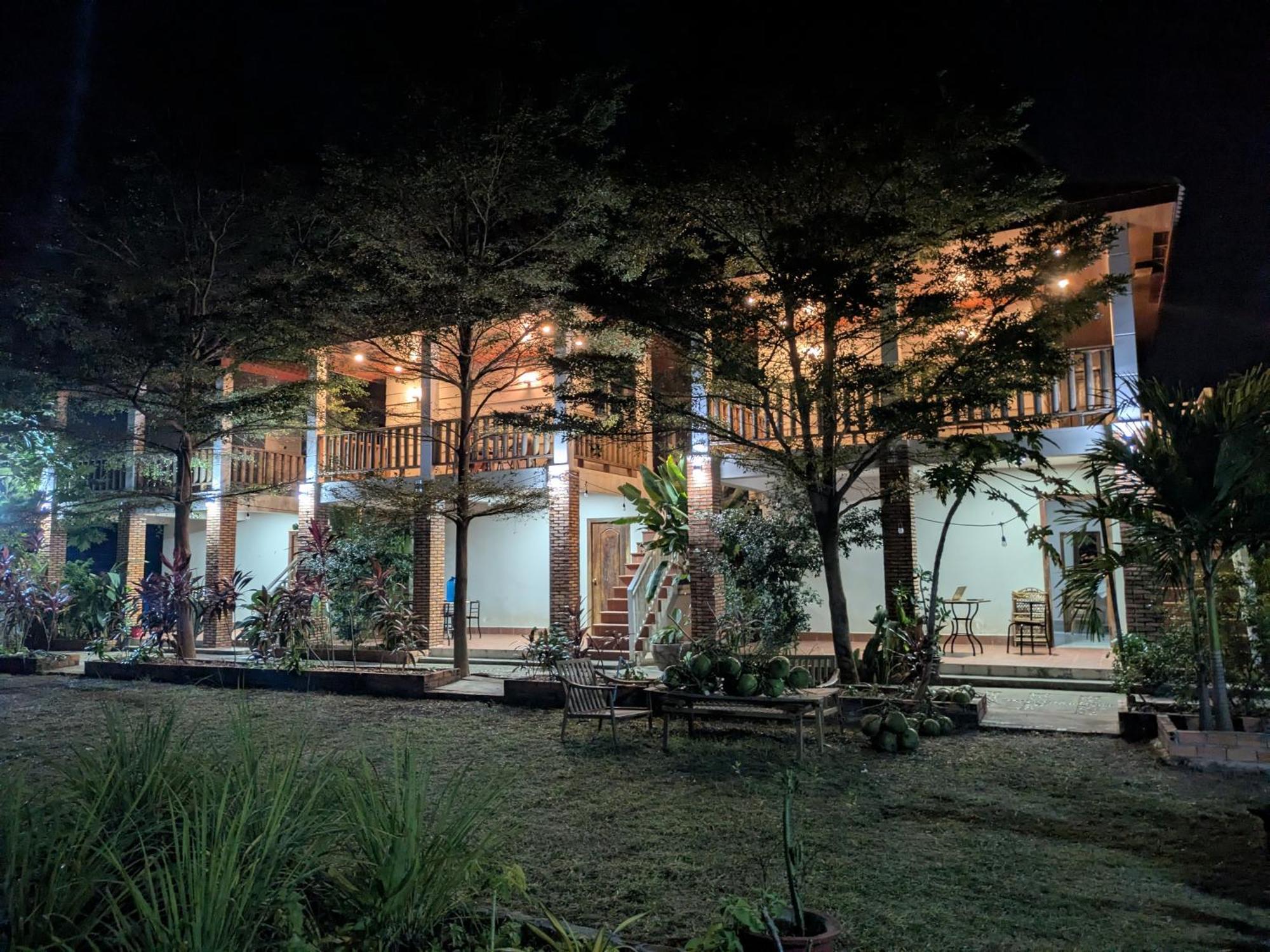 Coconut Lodge Кампот Екстериор снимка